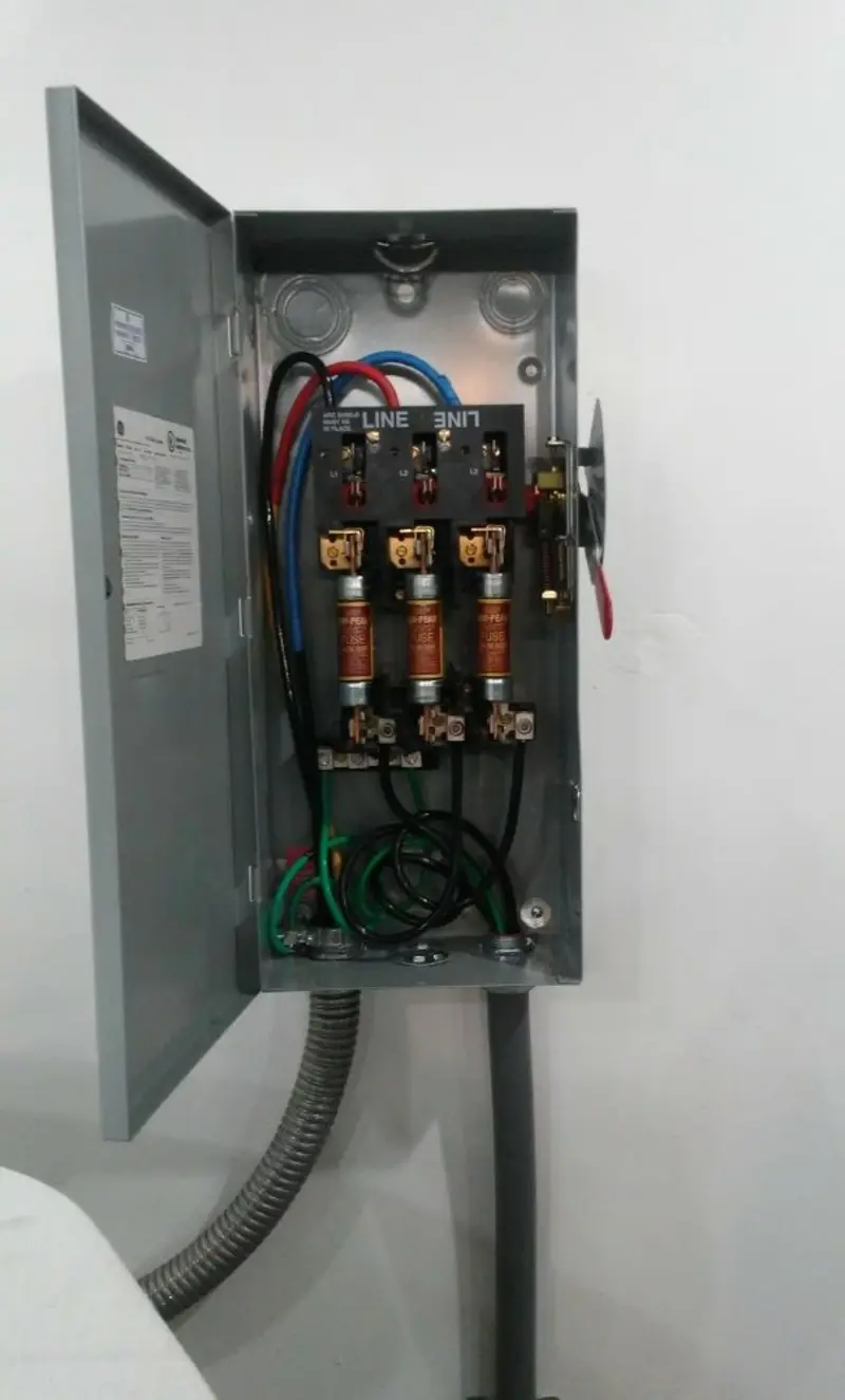 Three-phase disconnect switch installed for Electrical Wiring & Rewiring in Bridge City